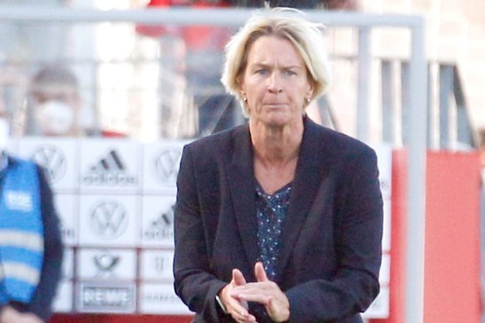 Kann mit den DFB-Frauen in der EM-Qualifikation auf eine makellose Bilanz verweisen: Bundestrainerin Martina Voss-Tecklenburg.