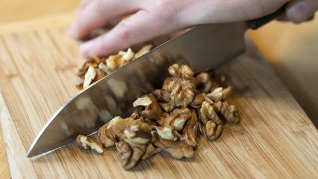 Nüsse enthalten ungesättigte Fettsäuren und Vitamine.