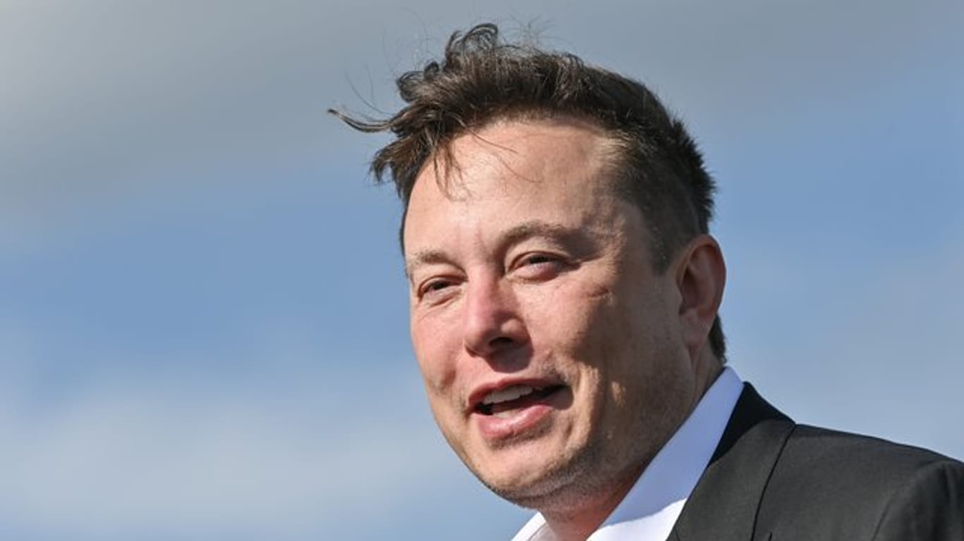Zukunftsmusik mit Tesla-Chef Elon Musk: Der US-amerikanische Hersteller arbeitet an einem Einstiegsmodell für 25.