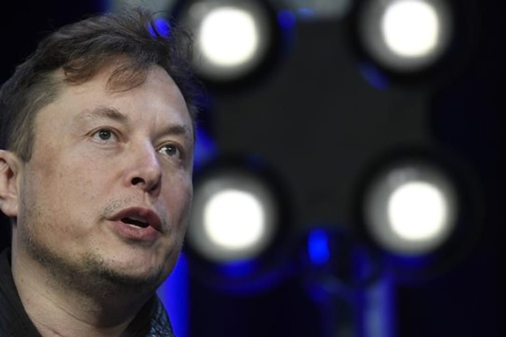 Tesla-Chef Elon Musk verspricht ein günstiges E-Auto.