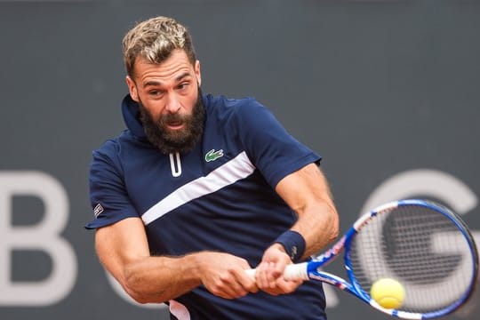 Benoit Paire gab in Hamburg erschöpft auf.
