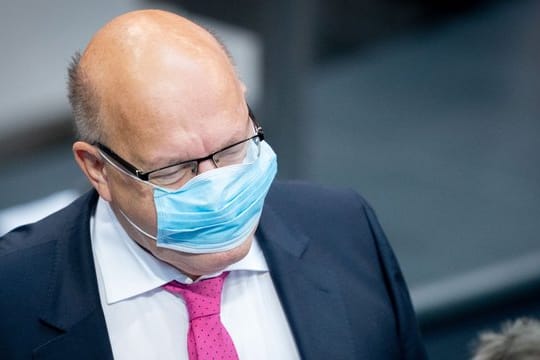 Wirtschaftsminister Peter Altmaier (CDU) begibt sich vorsorglich in Quarantäne.