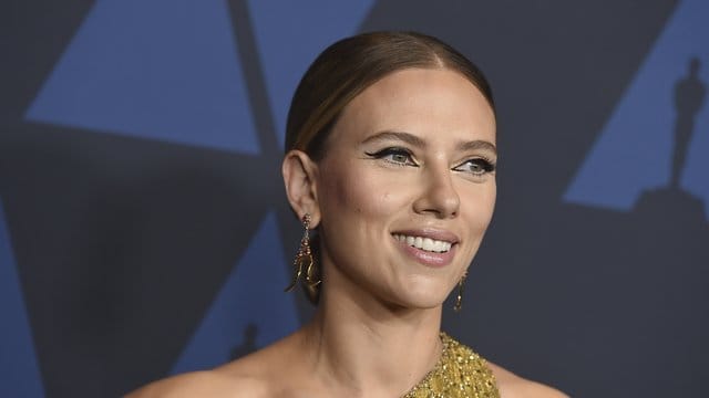 Fans von Scarlett Johansson müssen sich noch gedulden.