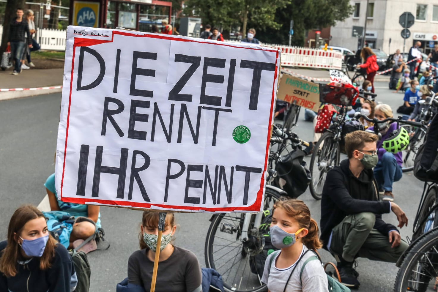 Klimastreik von Fridays for Future in Münster (Archiv): Der Autor Lars Hochmann beleuchtet die Bedeutung von Klimastreiks und sieht in moralischer Verantwortung kein Schönwetterthema.