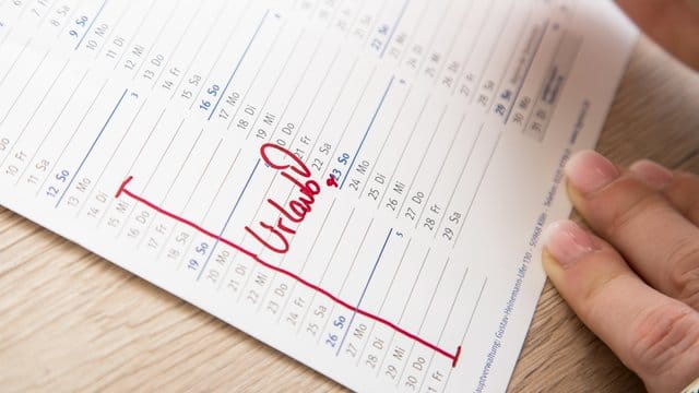 Wer Urlaub genehmigt bekommt, kann die freien Tage nicht einfach verschieben.