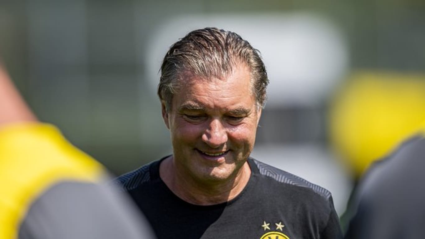 Sportdirektor Michael Zorc konnte das nächste Top-Talent aus England für den BVB verpflichten.