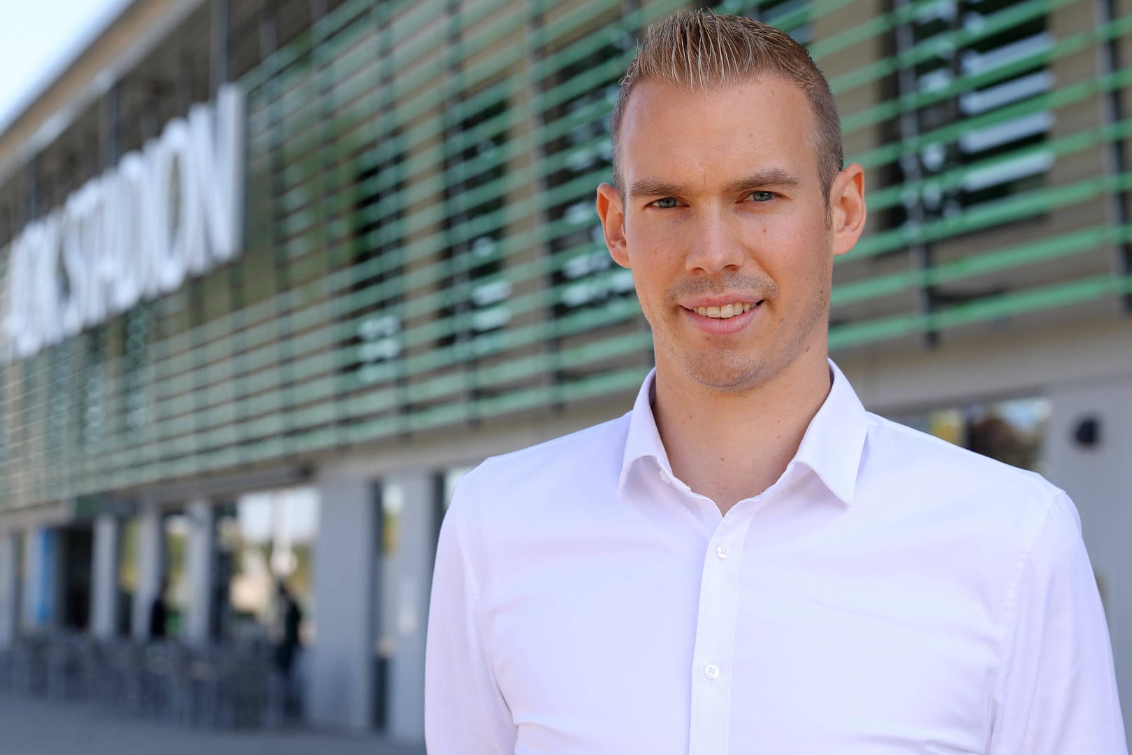 Tommy Stroot: Stroot wird ab 2021 Trainer des deutschen Frauen-Fußballmeisters VfL Wolfsburg.