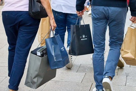 Laut einer Umfrage sind 85 Prozent der Bundesbürger dazu bereit, beim Einkaufen mehr auf Nachhaltigkeit zu achten.