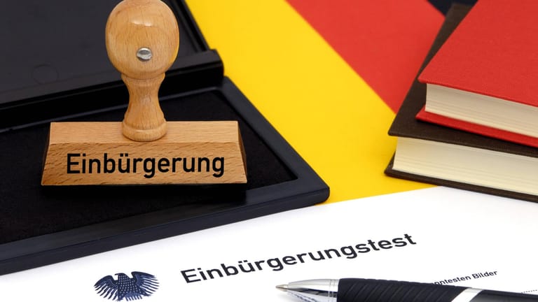 Einbürgerungstest
