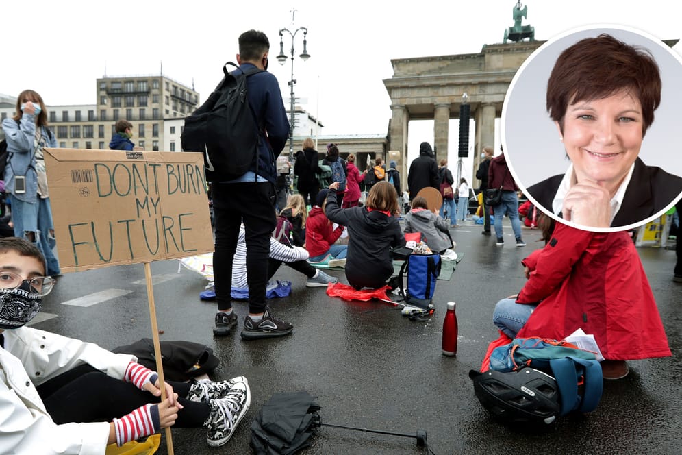Demo mit Abstand: Am Freitag gingen Jugendliche unter anderem in Berlin fürs Klima auf die Straße.