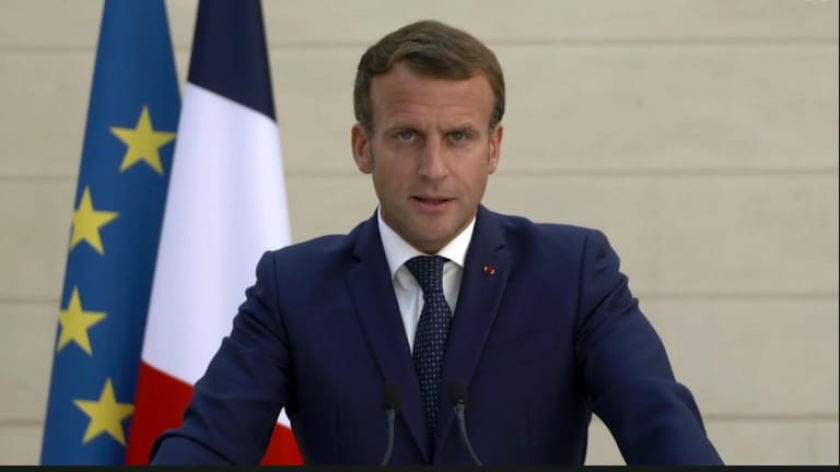 Emmanuel Macron in einem Video bei der UN-Vollversammlung: In der Corona-Krise schickt der französische Präsident seine Minister vor.