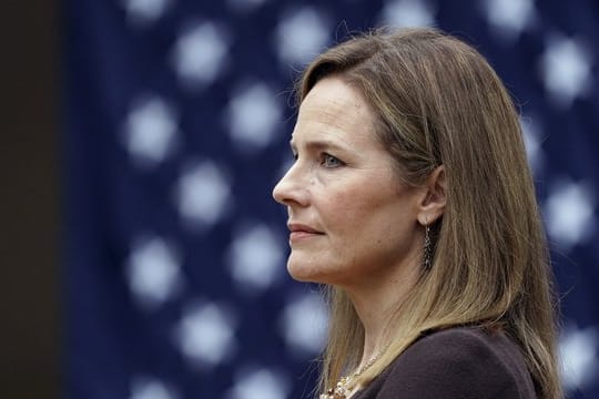 Trump nominiert Barrett für Ginsburg-Nachfolge am Obersten Gericht.