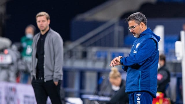 Für Trainer David Wagner (r) ist die Zeit beim FC Schalke 04 abgelaufen. Für Trainer David Wagner (r) ist die Zeit beim FC Schalke 04 abgelaufen.