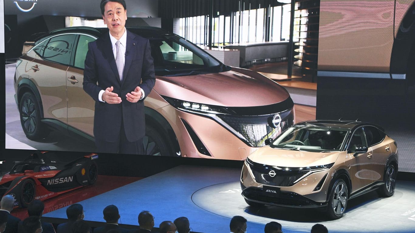 Nissan-Präsentation: Makoto Uchida, Geschäftsführer des japanischen Automobilherstellers, stellt seinen neuen vollelektrischen Coupé-Crossovers Ariy vor.