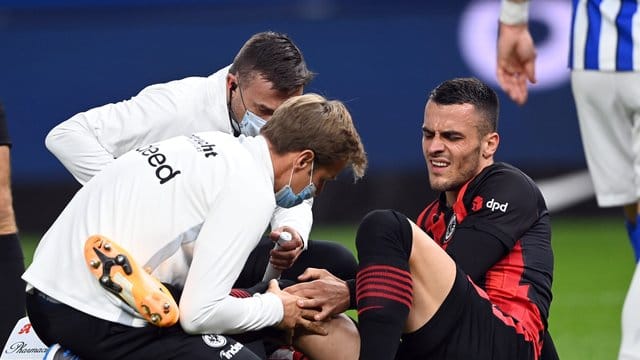 Der Frankfurter Filip Kostic fällt länger aus.