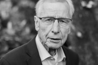 Wolfgang Clement, ehemaliger Bundesminister für Wirtschaft und Arbeit und ehemaliger Ministerpräsident von Nordrhein-Westfalen, ist tot: Er starb im Alter von 80 Jahren im kreise seiner Familie.