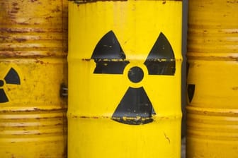 Bis 2031 soll ein Ort gefunden werden, an dem der strahlende Abfall aus Atomkraftwerken möglichst sicher unterirdisch gelagert werden kann.