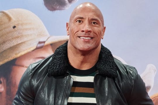 Der Schauspieler Dwayne Johnson will die Demokraten wählen.