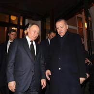 Die Präsidenten Erdogan und Putin: Die Türkei und Russland verfolgen im Kaukasus unterschiedliche Interessen.
