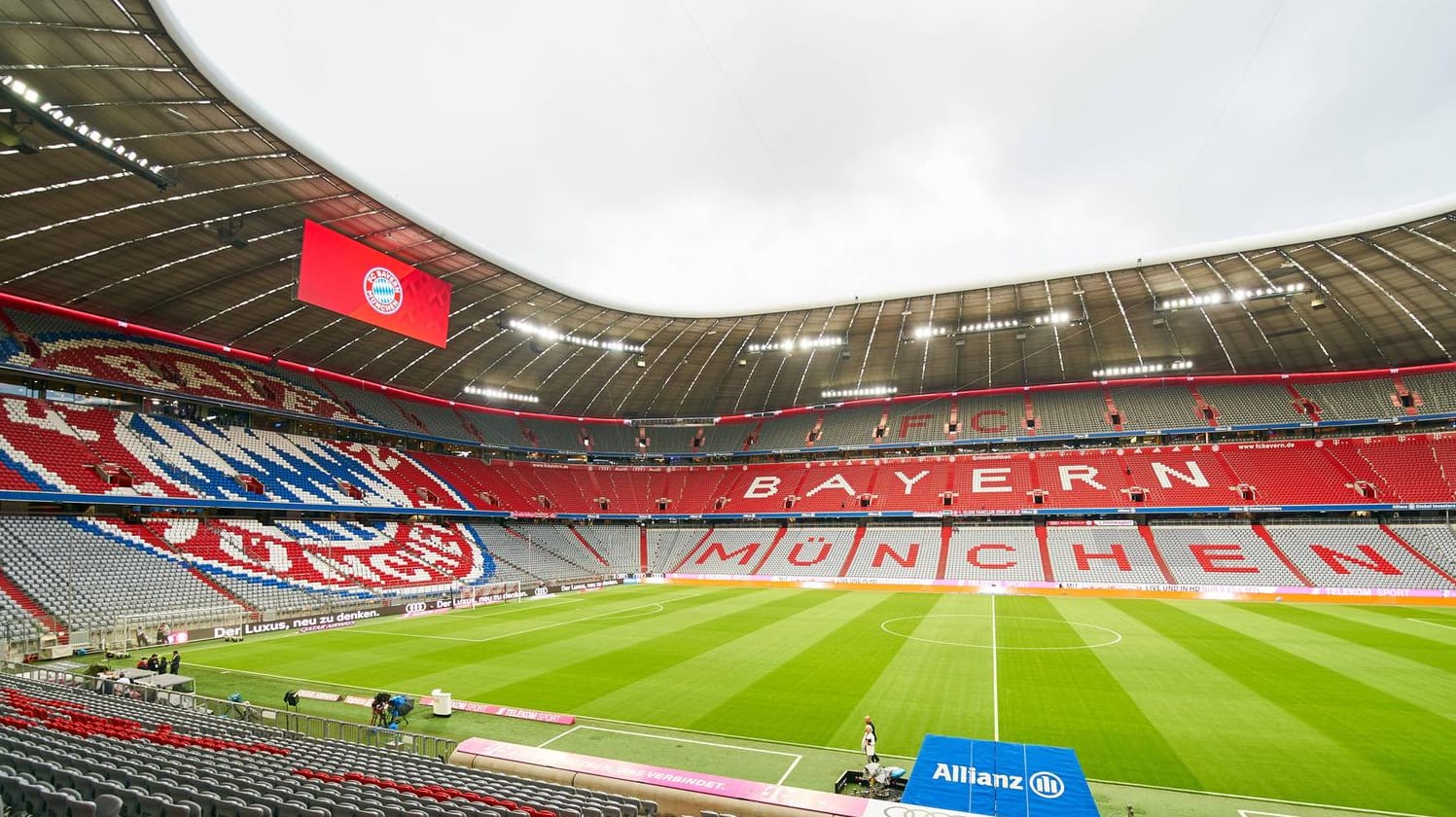 Allianz Arena: Die Heimstätte des FC Bayern wird auch zum Supercup gegen den BVB leer bleiben. Allianz Arena: Die Heimstätte des FC Bayern wird auch zum Supercup gegen den BVB leer bleiben.
