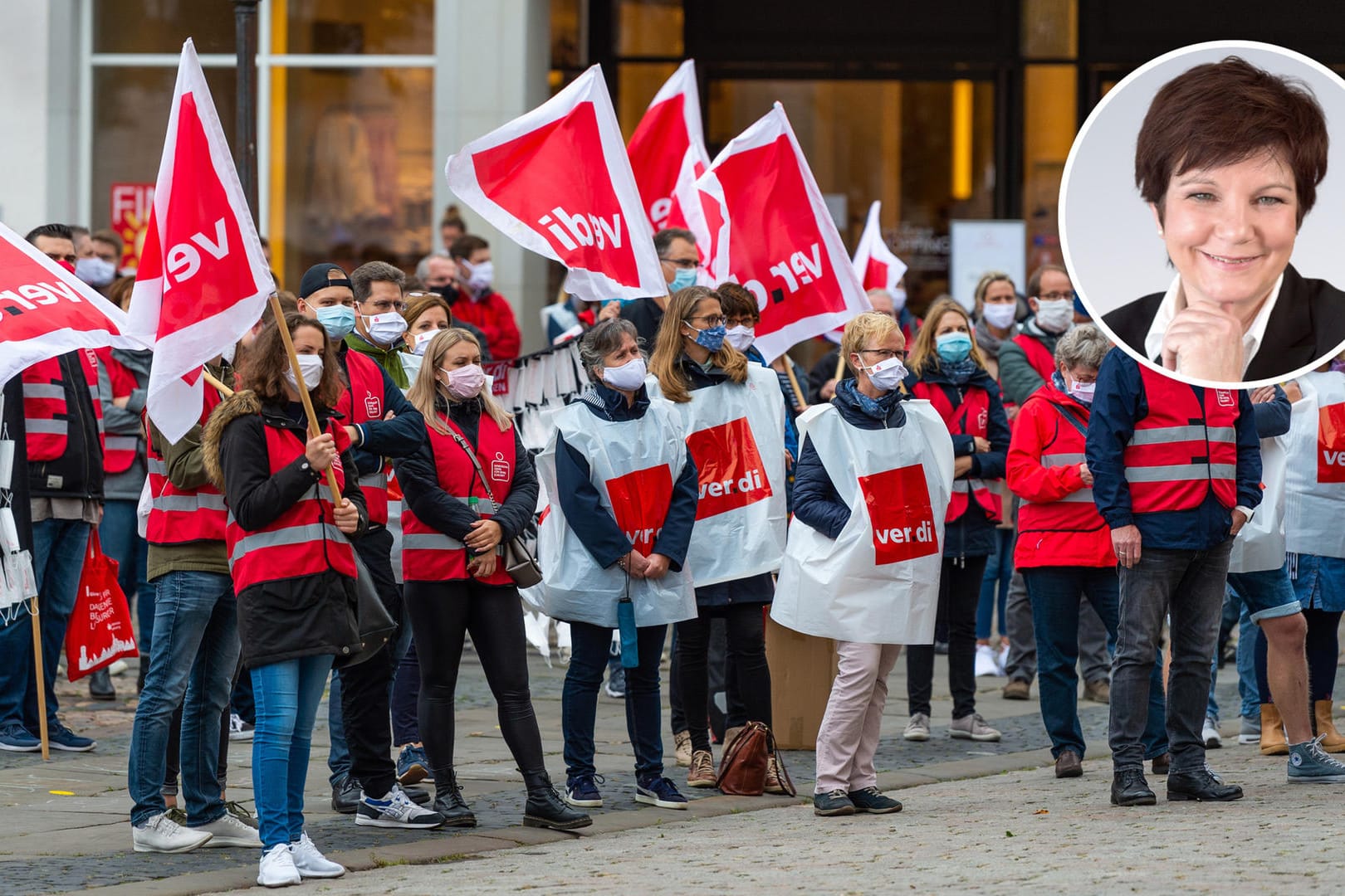 Beschäftigte des öffentlichen Dienstes streiken (Symbolbild): Die Warnstreiks kommen zur falschen Zeit.