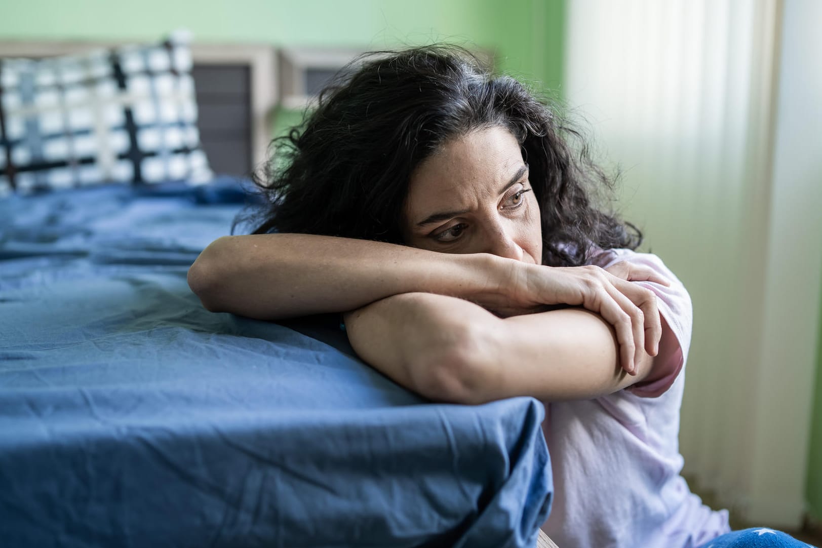 Psychische Erkrankungen: Laut Experten kann unter anderem durch die Angst vor einer Ansteckung psychischer Stress ausgelöst werden. (Symbolbild)