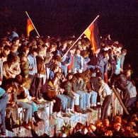 Berliner Mauer im November 1989: Vom Fall der Mauer erfuhr Zeitzeuge Axel Werth durch griechische Hafenarbeiter.