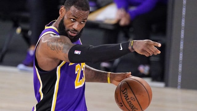 Peilt mit den Los Angeles Lakers die Meisterschaft in der NBA an.