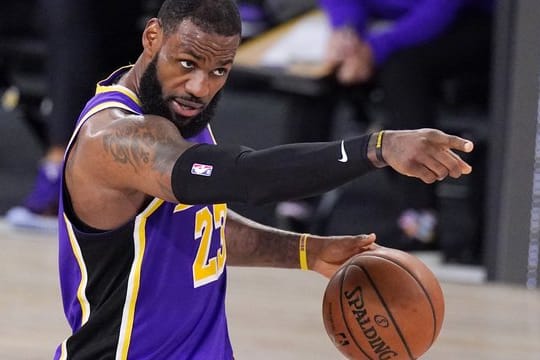 Peilt mit den Los Angeles Lakers die Meisterschaft in der NBA an.