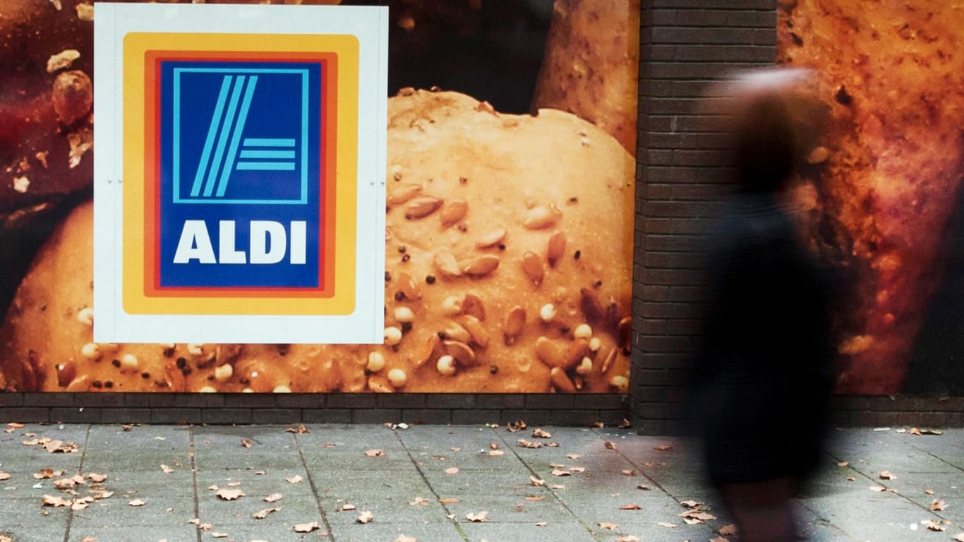 Aldi-Filiale in London (Archivbild): Die deutsche Discounterkette will in Großbritannien expandieren.