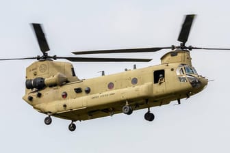 Boeing CH-47 Chinook der US Airforce (Symbolbild): Diesen Hubschrauber sollte auch die Bundeswehr bekommen, wenn es nach Boeing gegangen wäre.