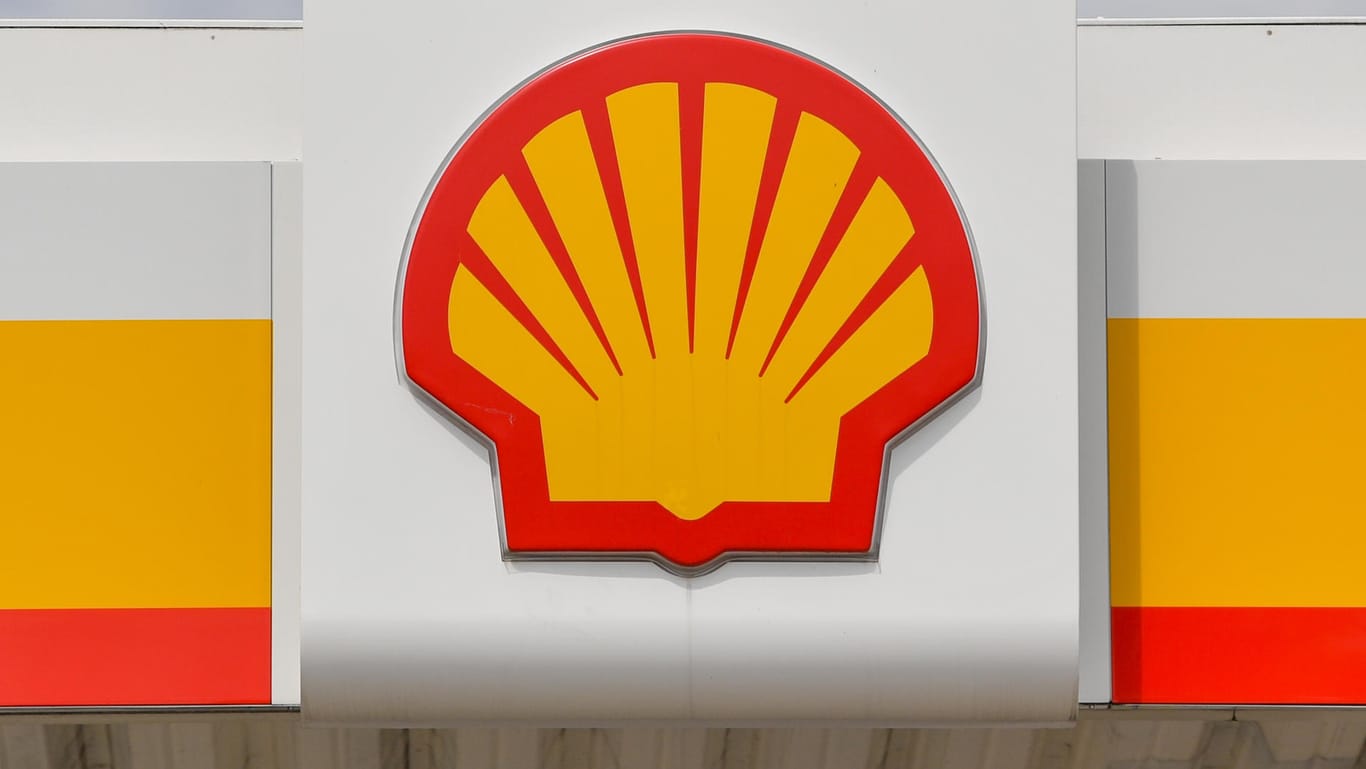 Das Logo von Shell (Symbolbild): Der Ölkonzern ist durch Corona weiter in die Krise gerutscht.