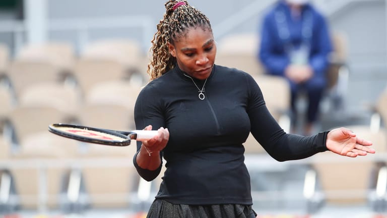 Enttäuscht: Serena Williams muss bei den French Open aufgeben.