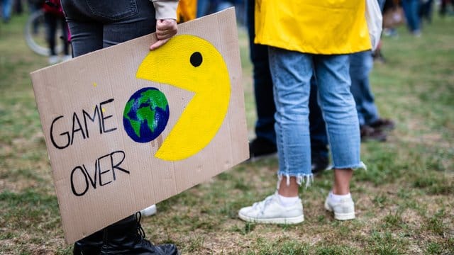 Protest der Klimaschutzbewegung Fridays for Future. Protest der Klimaschutzbewegung Fridays for Future.
