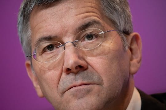 Herbert Hainer ist der Präsident des FC Bayern München.