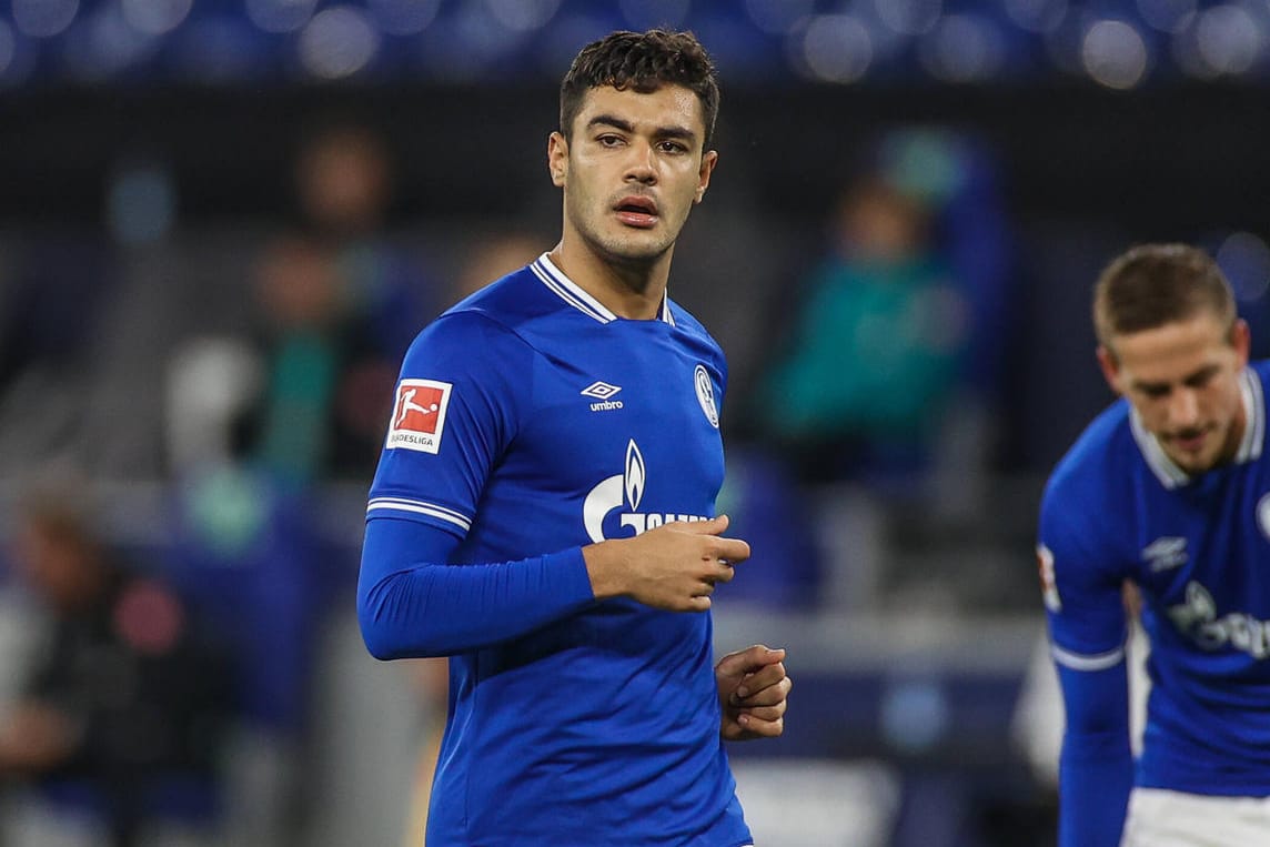 Ozan Kabak: Der türkische Nationalspieler wird dem FC Schalke 04 fünf Bundesliga-Spiele fehlen.