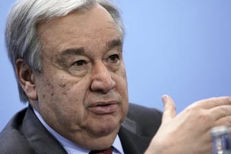 UN-Generalsekretär António Guterres ruft zu mehr Geld für Impf-Kooperation auf.