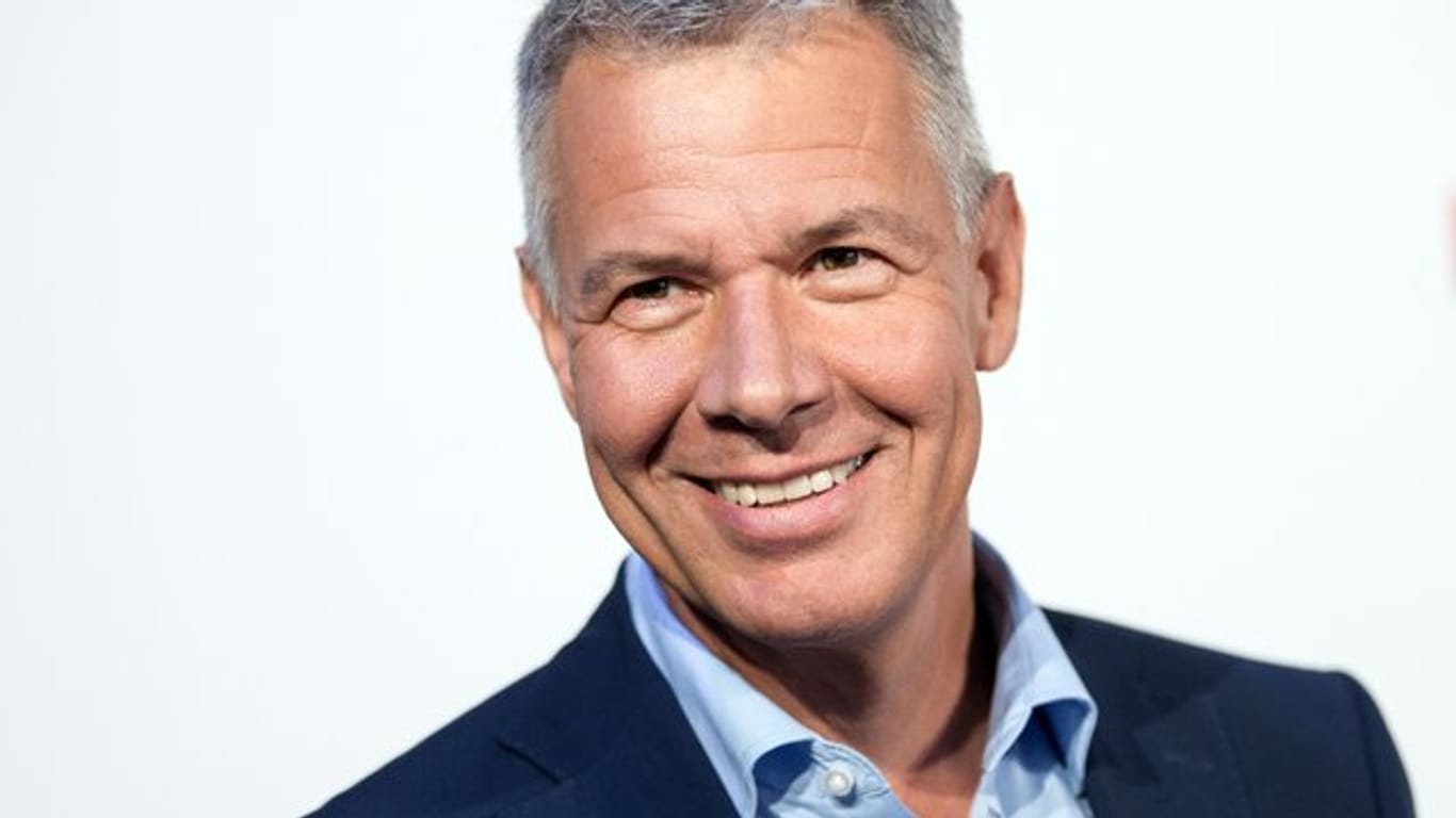 Peter Kloeppel und der Sender RTL verlängern ihren Vertrag.
