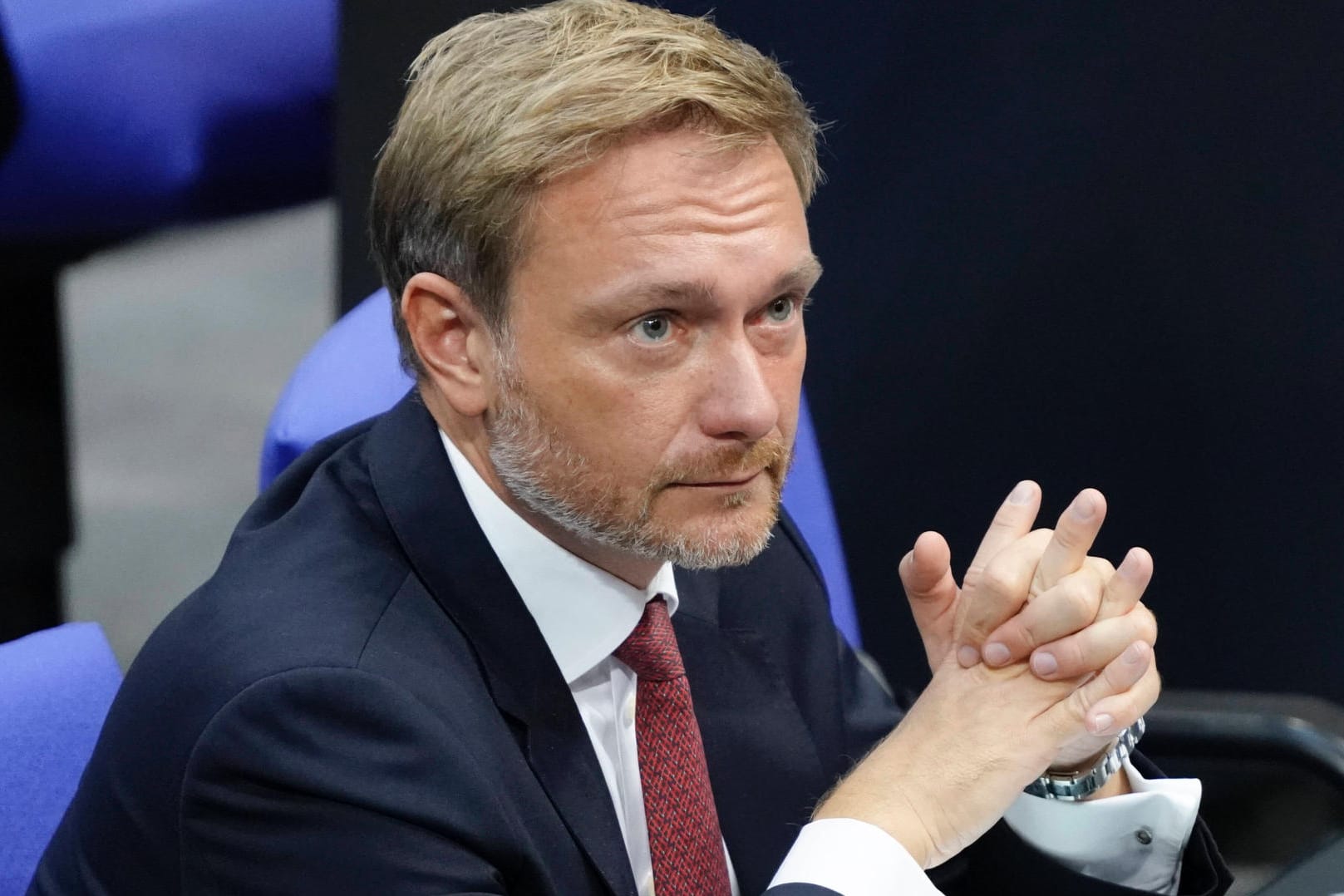 Christian Lindner: Der FDP-Chef ist skeptisch, was die Coronavirus-Erkrankung von Donald Trump angeht.