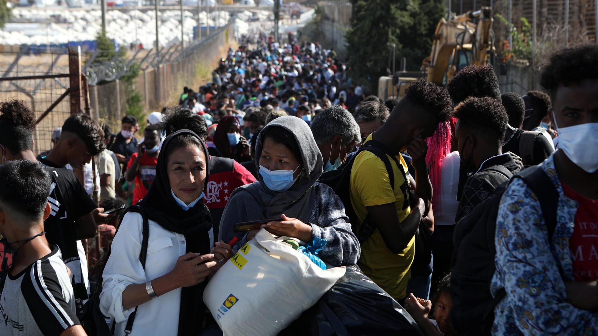 Flüchtlingskrise auf Lesbos: Nach dem Brand im Lager Moria ist die Not auf der griechischen Insel besonders groß.