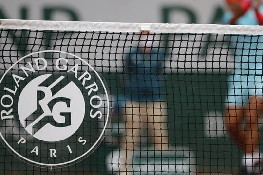 Daniel Altmaier und Laura Siegemund streben in Paris bei den French Open ins Achtelfinale.