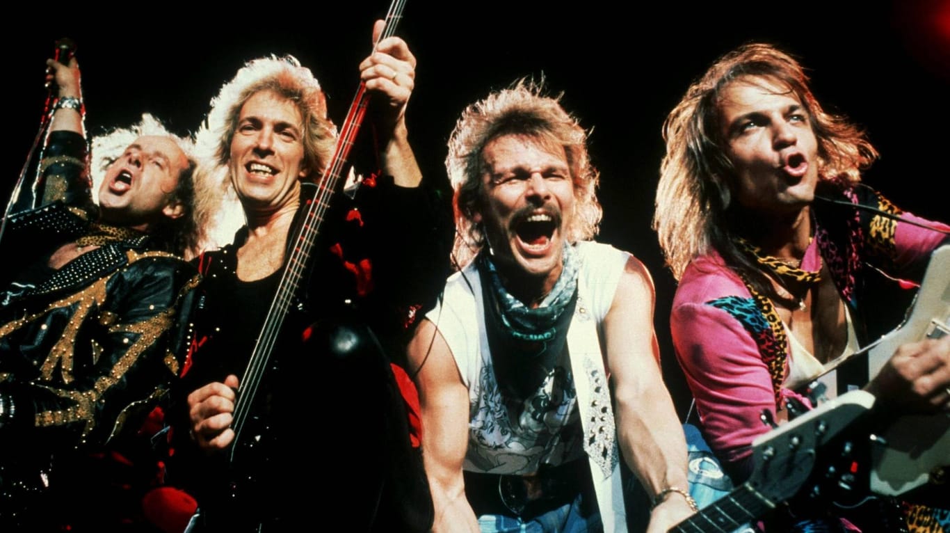Die Scorpions Ende der 1980er Jahre (v.l.): Klaus Meine, Francis Buchholz, Rudolf Schenker und Matthias Jabs.