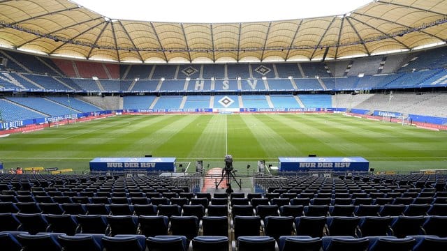 Das Spiel von Erzgebirge Aue beim Hamburger Sport Verein fällt wegen zwei Corona-Fällen aus.