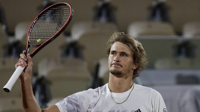Alexander Zverev tritt im Achtelfinale gegen Jannik Sinner an. Alexander Zverev tritt im Achtelfinale gegen Jannik Sinner an.