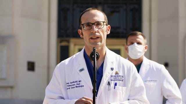 Dr. Dr.