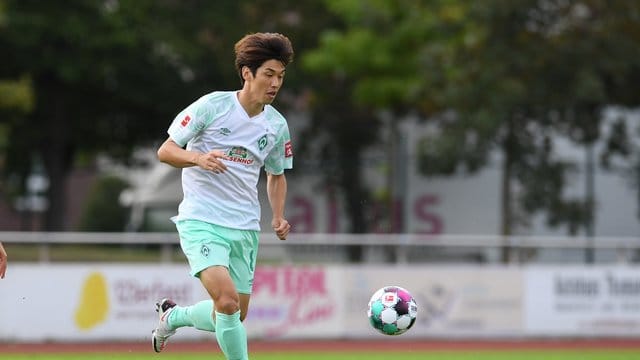 Yuya Osako ist der einzige Nationalspieler den Werder Bremen zu seiner Nationalmannschaft reisen lässt. Yuya Osako ist der einzige Nationalspieler den Werder Bremen zu seiner Nationalmannschaft reisen lässt.