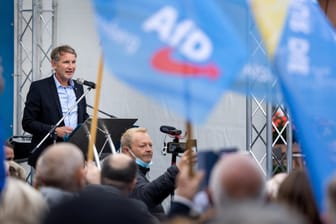 Björn Höcke: Der umstrittene Politiker aus Thüringen ist einer der bekanntesten Politiker der AfD.