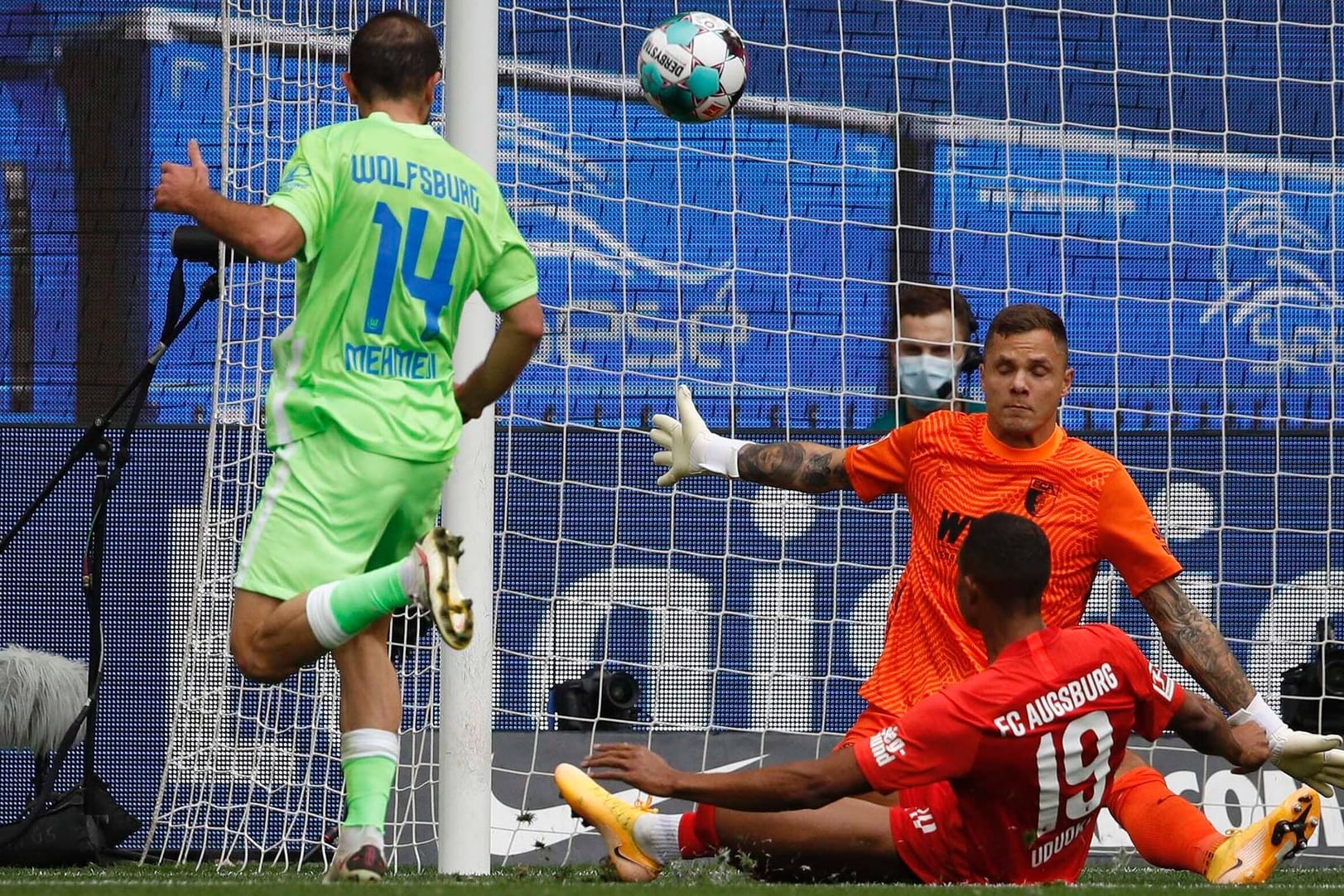Rafal Gikiewicz: Der Keeper des FC Augsburg hat den Wölfen keine Chance gelassen, ein Tor zu schießen.
