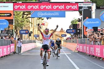 Diego Ulissi hat die zweite Giro-Etappe gewonnen.