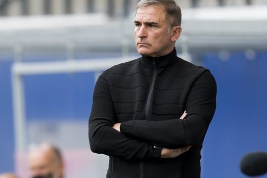 Stefan Kuntz muss zahlreiche Spieler ersetzen.